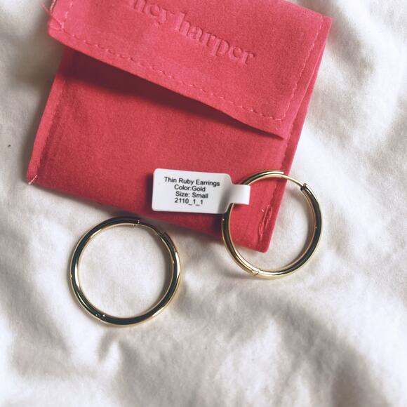 Hey Harper Hoop Earrings Thin Small Ruby - Picture 5 of 6